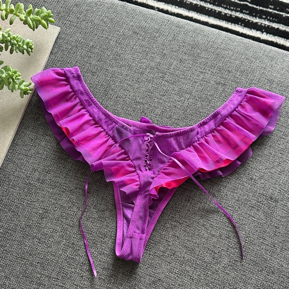 NWOT Vintage Style VS Sexy Little Things Ruffled Panties Set - Picture 10 of 14